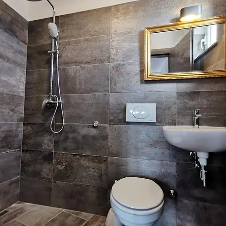 Apartments Villa Antonia Jadranovo Exterior photo