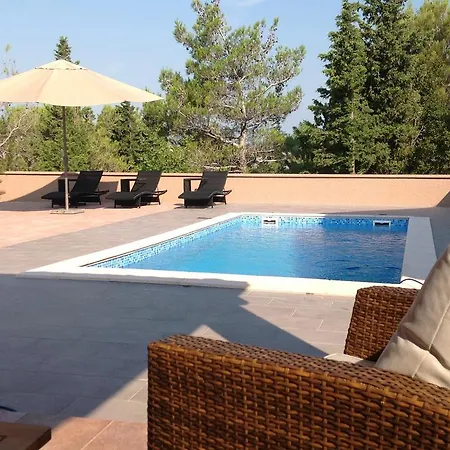 Apartments Villa Antonia Jadranovo Exterior photo